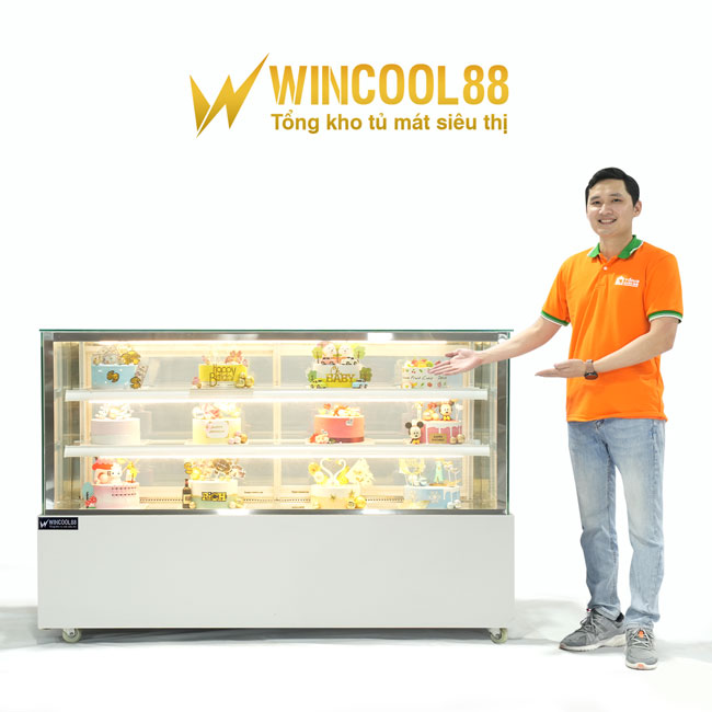 Tủ bánh kem kính vuông 3 tầng 1m5 