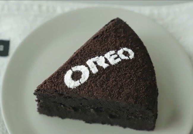 Thưởng thức bánh kem oreo ngon tuyệt 